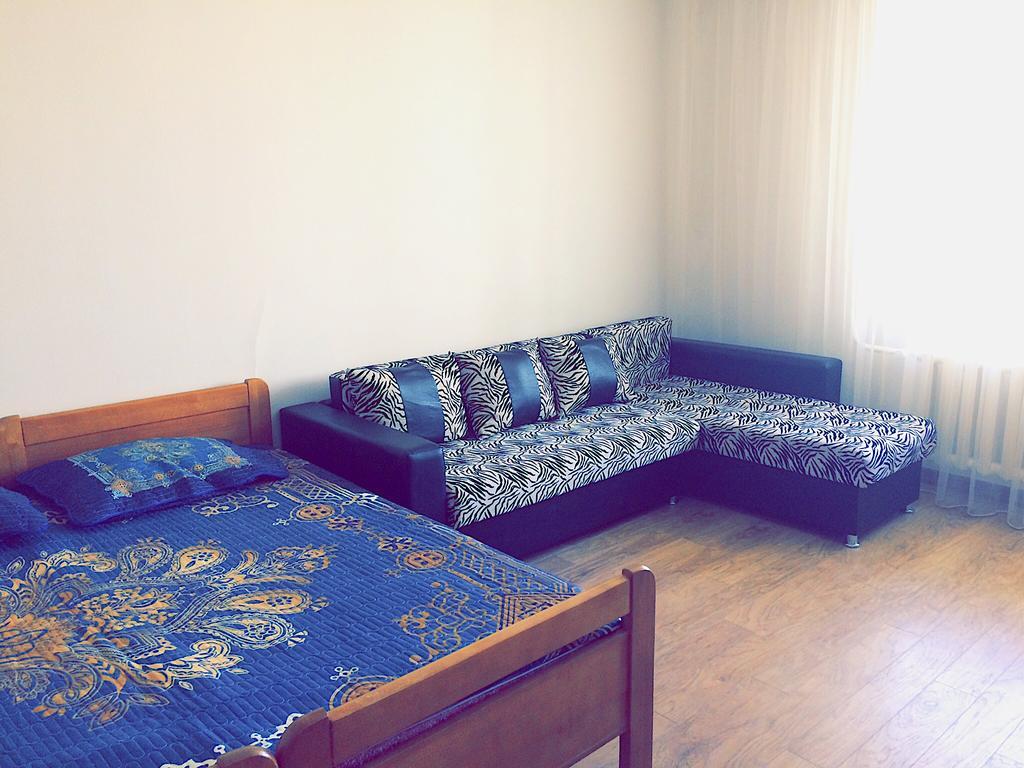 Khan Shatyr Apartment อัสตานา ภายนอก รูปภาพ